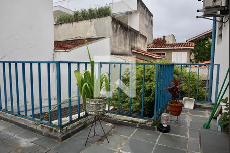 Casa de condomínio à venda com 194m², 3 quartos e 3 vagas Casa de condomínio à venda com 194m², 3 quartos e 3 vagasVaranda quarto 1