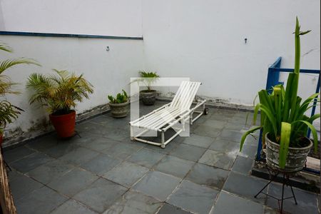 Casa de condomínio à venda com 194m², 3 quartos e 3 vagas Casa de condomínio à venda com 194m², 3 quartos e 3 vagasVaranda quarto 1