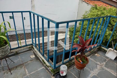Casa de condomínio à venda com 194m², 3 quartos e 3 vagas Casa de condomínio à venda com 194m², 3 quartos e 3 vagasVaranda quarto 1
