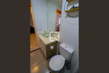 Apartamento à venda com 84m², 3 quartos e 2 vagasBanheiro Social