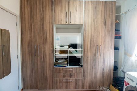 Apartamento à venda com 106m², 3 quartos e 2 vagasQuarto 2 - Armários