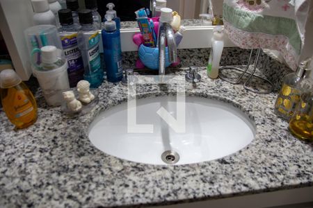 Apartamento à venda com 68m², 2 quartos e 1 vagaBanheiro 2