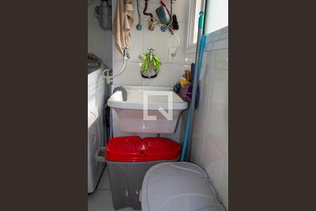 Apartamento à venda com 68m², 2 quartos e 1 vagaÁrea de Serviço