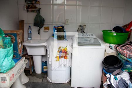 Casa à venda com 183m², 3 quartos e 6 vagasÁrea de Serviço