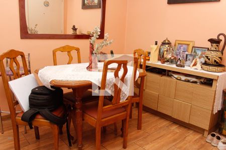 Sala de apartamento à venda com 3 quartos, 62m² em Ipanema, Porto Alegre