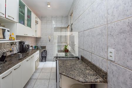 Casa de condomínio à venda com 100m², 2 quartos e 1 vaga Casa de condomínio à venda com 100m², 2 quartos e 1 vagaCozinha