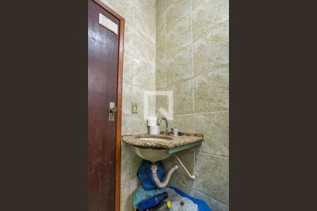 Casa de condomínio à venda com 100m², 2 quartos e 1 vaga Casa de condomínio à venda com 100m², 2 quartos e 1 vagaBanheiro Social 2