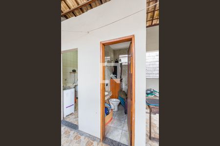 Casa de condomínio à venda com 100m², 2 quartos e 1 vaga Casa de condomínio à venda com 100m², 2 quartos e 1 vagaBanheiro Social 2