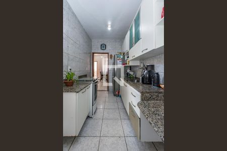 Casa de condomínio à venda com 100m², 2 quartos e 1 vaga Casa de condomínio à venda com 100m², 2 quartos e 1 vagaCozinha
