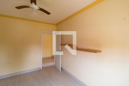 Casa à venda com 331m², 4 quartos e 3 vagas Casa à venda com 331m², 4 quartos e 3 vagasSuíte 01