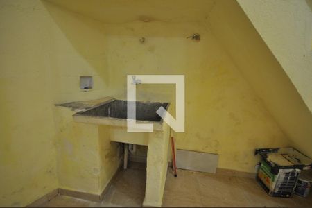 Casa à venda com 125m², 5 quartos e 1 vagaÁrea de Serviço