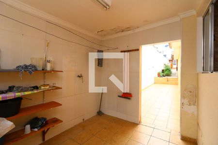 Casa à venda com 160m², 3 quartos e 2 vagasÁrea de Serviço