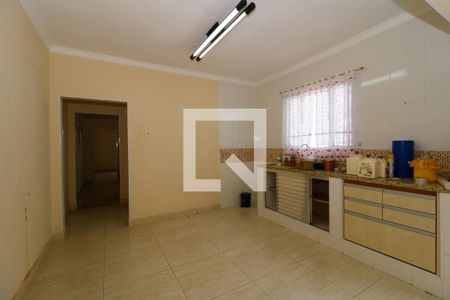 Casa à venda com 160m², 3 quartos e 2 vagasCozinha
