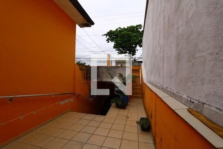 Casa à venda com 160m², 3 quartos e 2 vagasQuintal