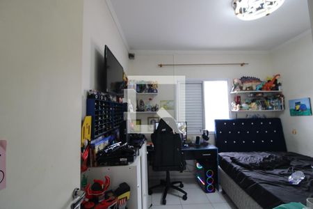 Casa à venda com 109m², 3 quartos e 2 vagasQuarto 2