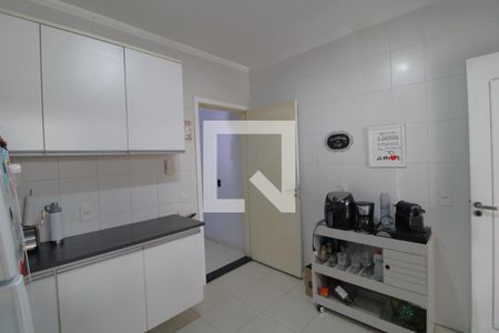 Casa à venda com 109m², 3 quartos e 2 vagasCozinha