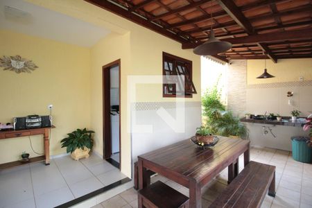 Casa à venda com 320m², 3 quartos e 4 vagasArea Gourmet