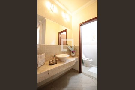 Casa à venda com 320m², 3 quartos e 4 vagasLavabo da Sala