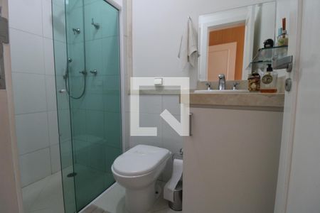 Apartamento à venda com 411m², 4 quartos e 3 vagasBanheiro da Suíte 1