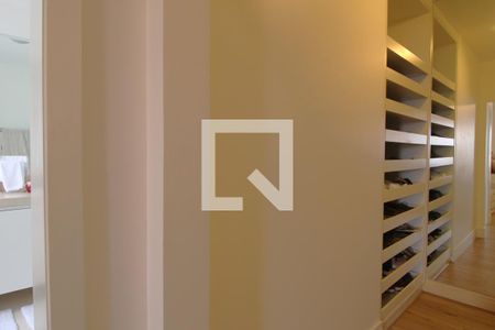 Apartamento à venda com 411m², 4 quartos e 3 vagasCloset