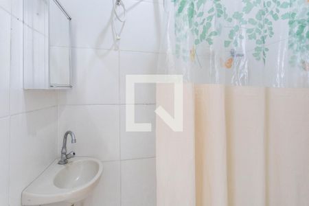 Banheiro de kitnet/studio para alugar com 0 quarto, 32m² em Centro, Rio de Janeiro
