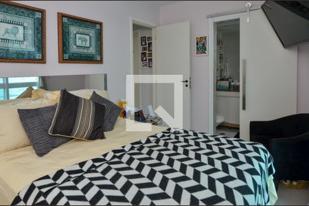 Apartamento à venda com 72m², 2 quartos e 3 vagas Apartamento à venda com 72m², 2 quartos e 3 vagasSuíte