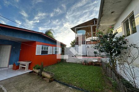 Casa à venda com 140m², 3 quartos e 2 vagasÁrea Externa