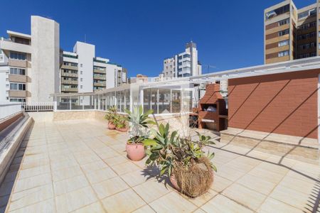 Apartamento à venda com 248m², 4 quartos e 1 vaga Apartamento à venda com 248m², 4 quartos e 1 vagaÁrea comum