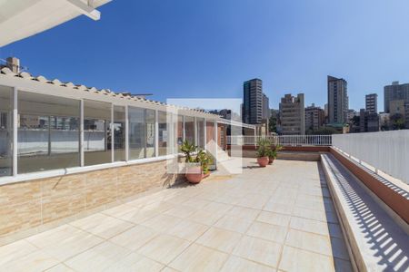 Apartamento à venda com 248m², 4 quartos e 1 vaga Apartamento à venda com 248m², 4 quartos e 1 vagaÁrea comum