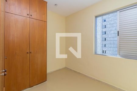 Apartamento à venda com 248m², 4 quartos e 1 vaga Apartamento à venda com 248m², 4 quartos e 1 vagaQuarto 4