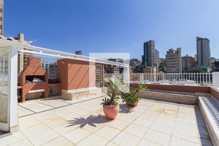 Apartamento à venda com 248m², 4 quartos e 1 vaga Apartamento à venda com 248m², 4 quartos e 1 vagaÁrea comum