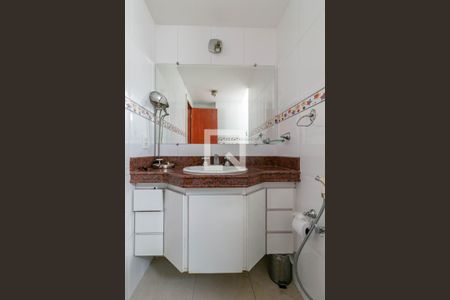 Apartamento à venda com 250m², 4 quartos e 2 vagasBanheiro da Suíte 2