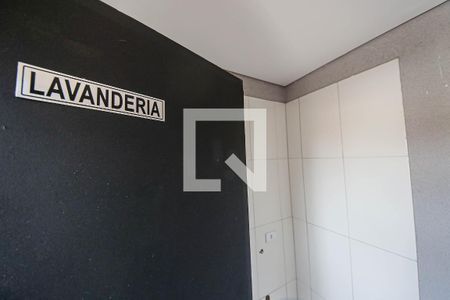 Apartamento à venda com 42m², 2 quartos e 1 vaga Apartamento à venda com 42m², 2 quartos e 1 vagaLavanderia