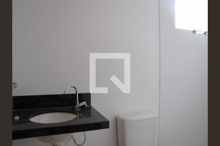 Apartamento à venda com 42m², 2 quartos e sem vagaBanheiro