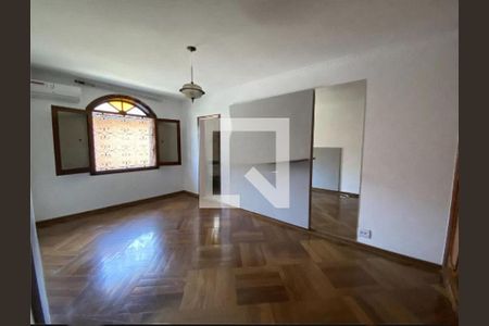 Casa à venda com 4 quartos, 374m² em Vila Ida, São Paulo