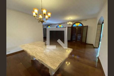 Casa à venda com 4 quartos, 374m² em Vila Ida, São Paulo