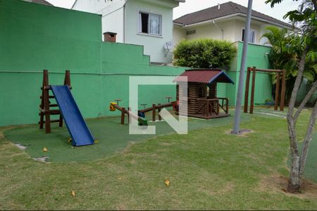 Casa de condomínio à venda com 107m², 3 quartos e 2 vagasÁrea comum - Playground