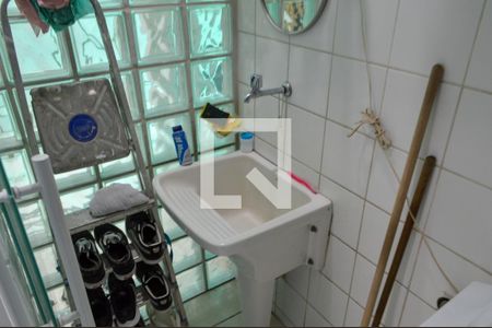 Casa de condomínio à venda com 107m², 3 quartos e 2 vagasÁrea de Serviço