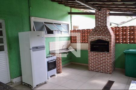 Casa de condomínio à venda com 107m², 3 quartos e 2 vagasÁrea comum - Churrasqueira 1