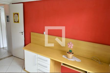 Casa de condomínio à venda com 107m², 3 quartos e 2 vagasQuarto 1