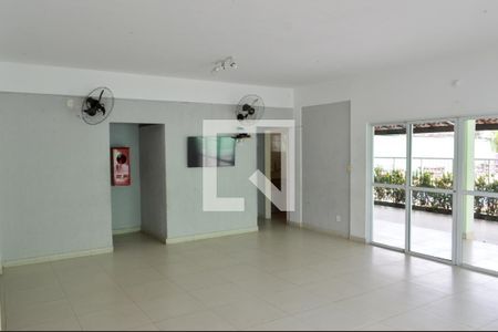 Casa de condomínio à venda com 107m², 3 quartos e 2 vagasÁrea comum - Salão de festas