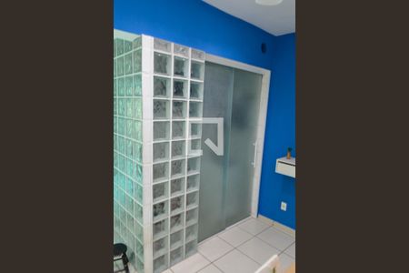 Casa de condomínio à venda com 107m², 3 quartos e 2 vagasÁrea de Serviço