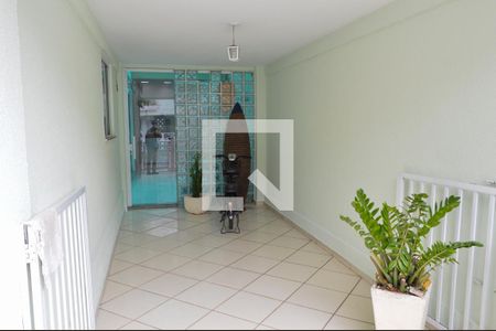 Casa de condomínio à venda com 107m², 3 quartos e 2 vagasGaragem