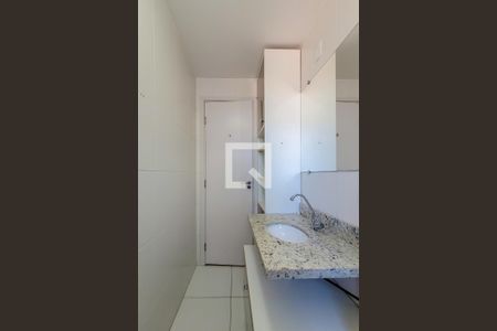Apartamento para alugar com 55m², 2 quartos e sem vaga Apartamento para alugar com 55m², 2 quartos e sem vagaBanheiro