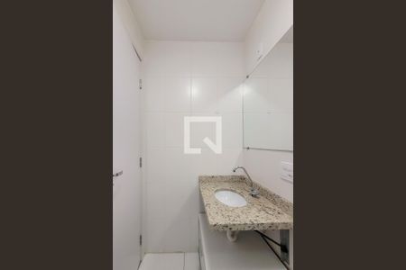 Apartamento para alugar com 55m², 2 quartos e sem vaga Apartamento para alugar com 55m², 2 quartos e sem vagaBanheiro