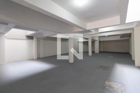 Apartamento à venda com 155m², 2 quartos e 1 vaga Apartamento à venda com 155m², 2 quartos e 1 vagaEstacionamento