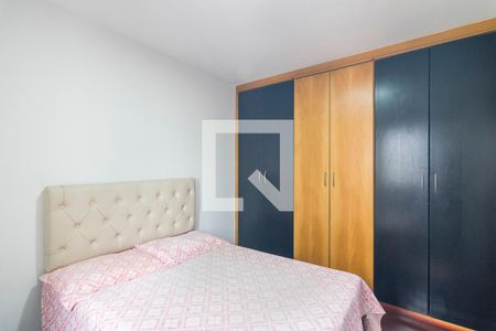 Apartamento à venda com 134m², 4 quartos e 2 vagas Apartamento à venda com 134m², 4 quartos e 2 vagasQuarto 2