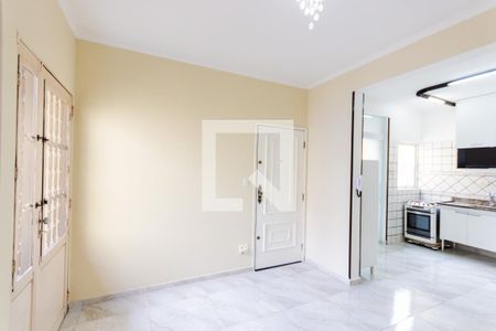 Sala de apartamento à venda com 2 quartos, 55m² em Campestre, Santo André