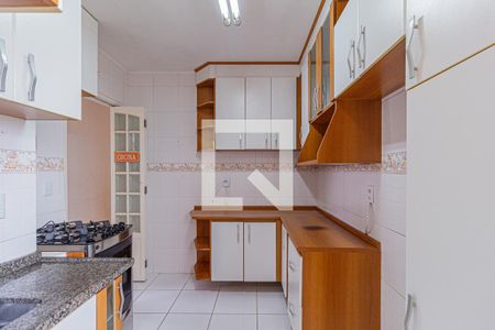 Apartamento à venda com 56m², 2 quartos e 1 vagaCozinha e área de serviço
