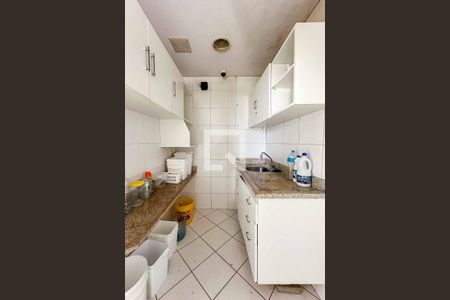 Casa à venda com 700m², 8 quartos e 2 vagasCozinha 